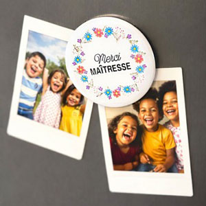 Magnet personnalisé sur un frigo