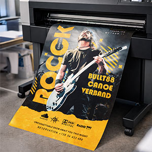 Affiche imprimée sur machine professionnelle